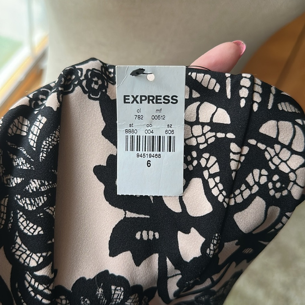 Express (NWT)- Black and White Strapless Sheath Dress - Picture 13 of 16
